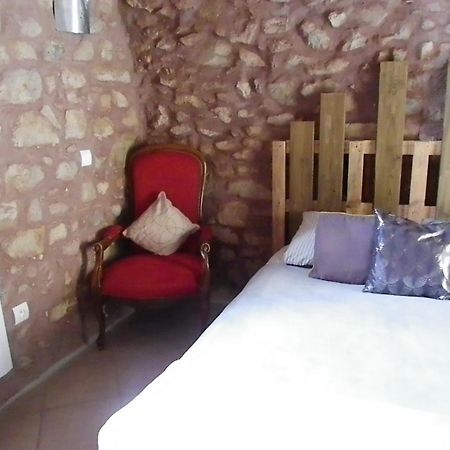 Bed and Breakfast le Donjon de la Reine Margot à Beaumont  Extérieur photo
