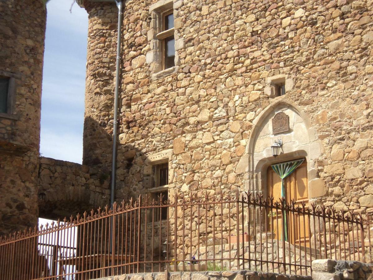 Bed and Breakfast le Donjon de la Reine Margot à Beaumont  Extérieur photo